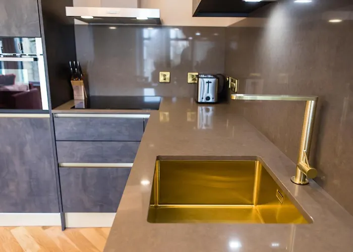 Maison Mouettes By Luxury Travel Emporium - Luxury With Abbey Views * Whitby